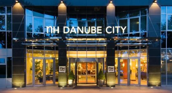 taxi transfer from vienna schwechat airport to hotel nh danube city